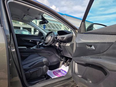 2020 Peugeot 3008