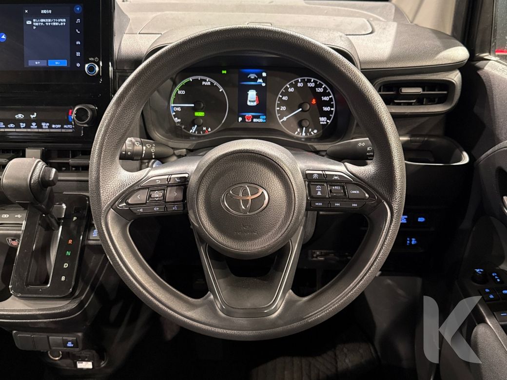2023 Toyota Sienta