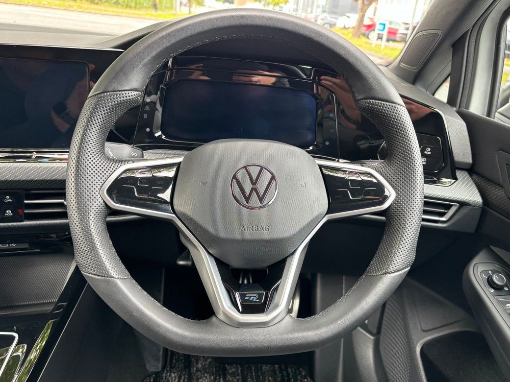 2024 Volkswagen Golf