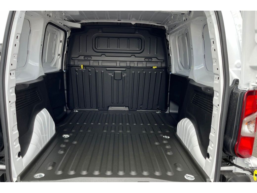 2024 Peugeot Partner