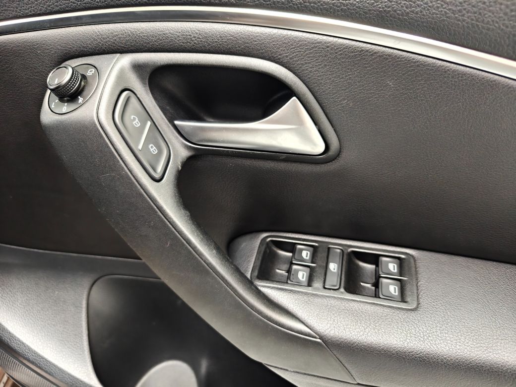 2015 Volkswagen Polo