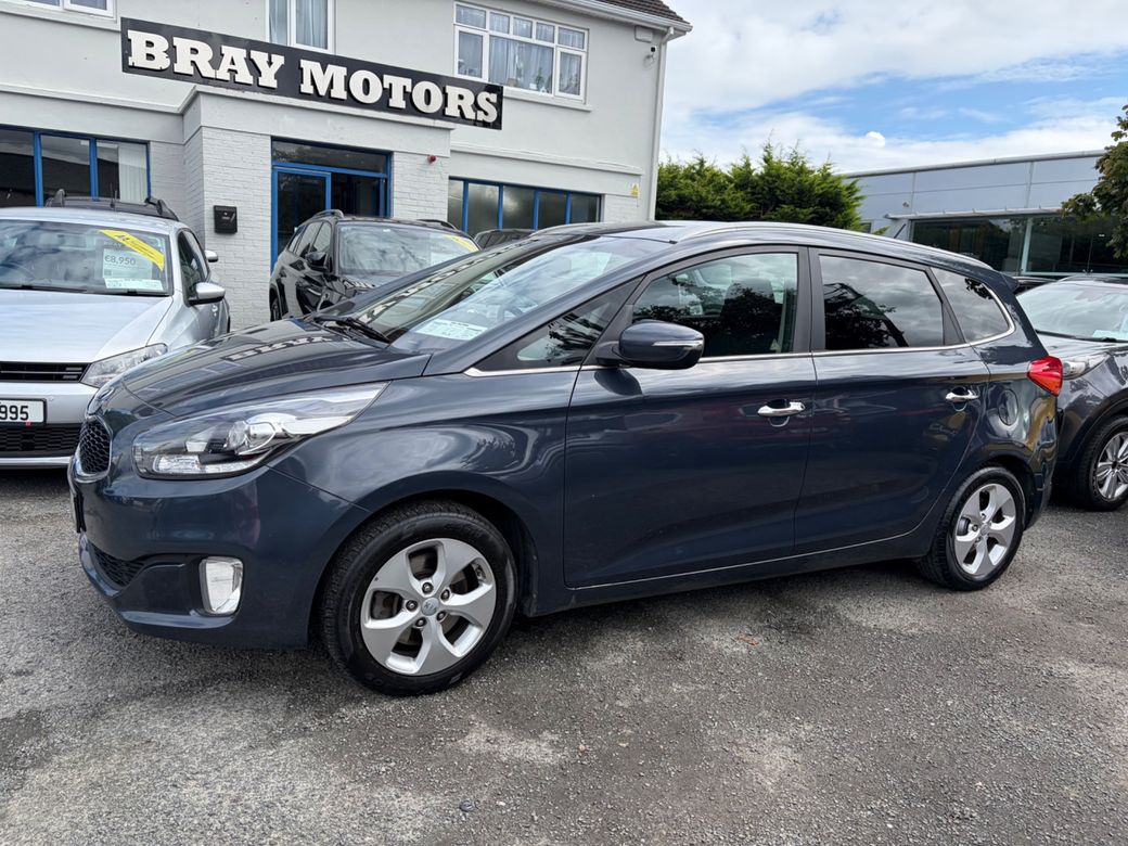 2016 Kia Carens