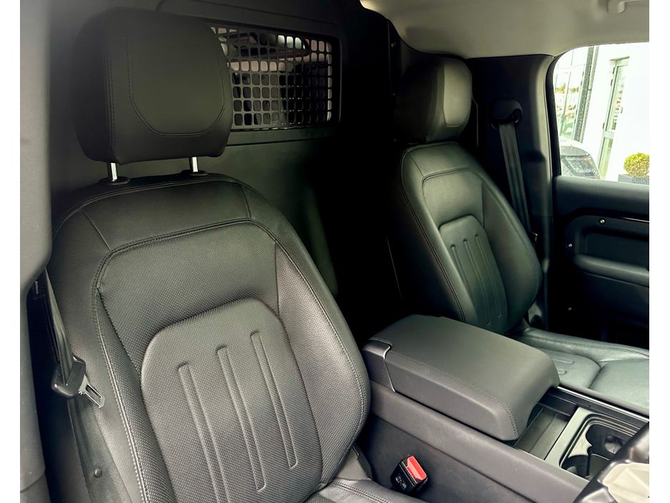 2022 Land Rover Defender