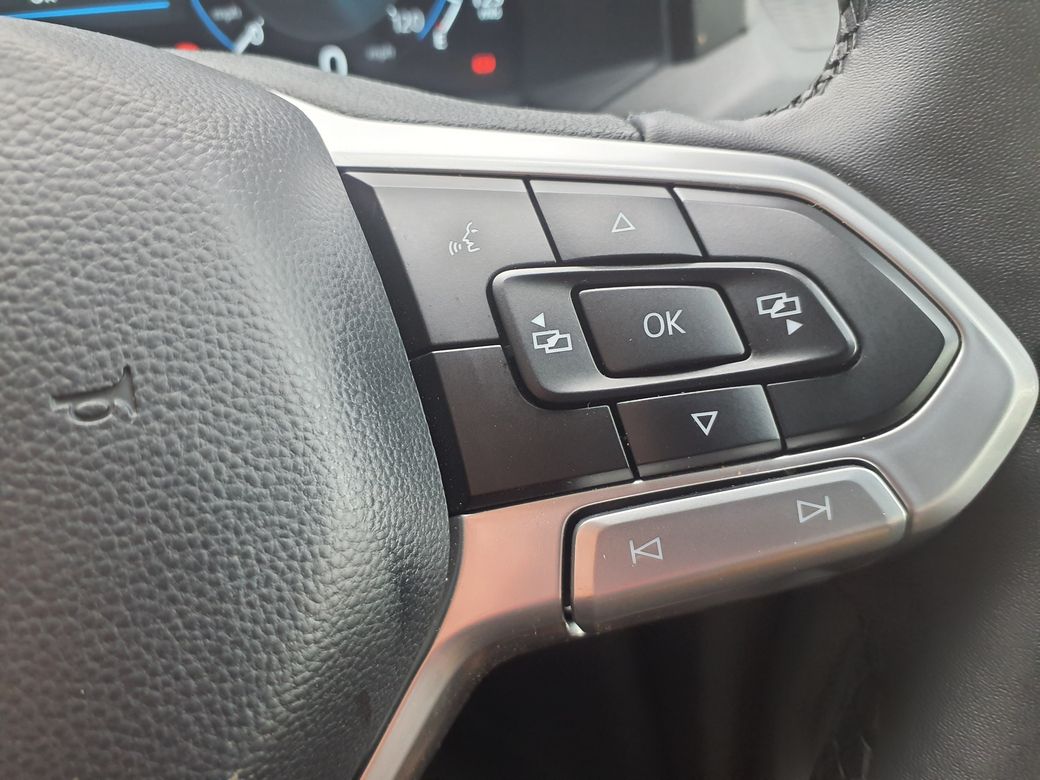 2025 Volkswagen Transporter