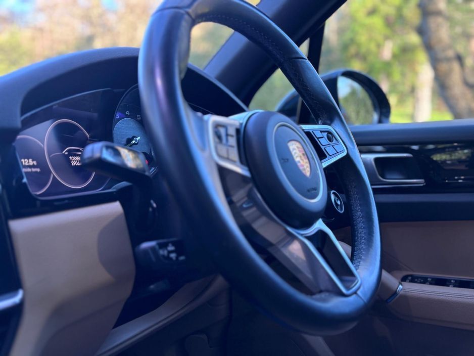 2023 Porsche Cayenne