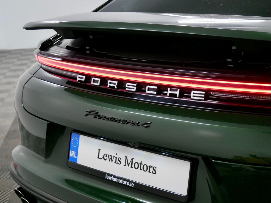 2025 Porsche Panamera