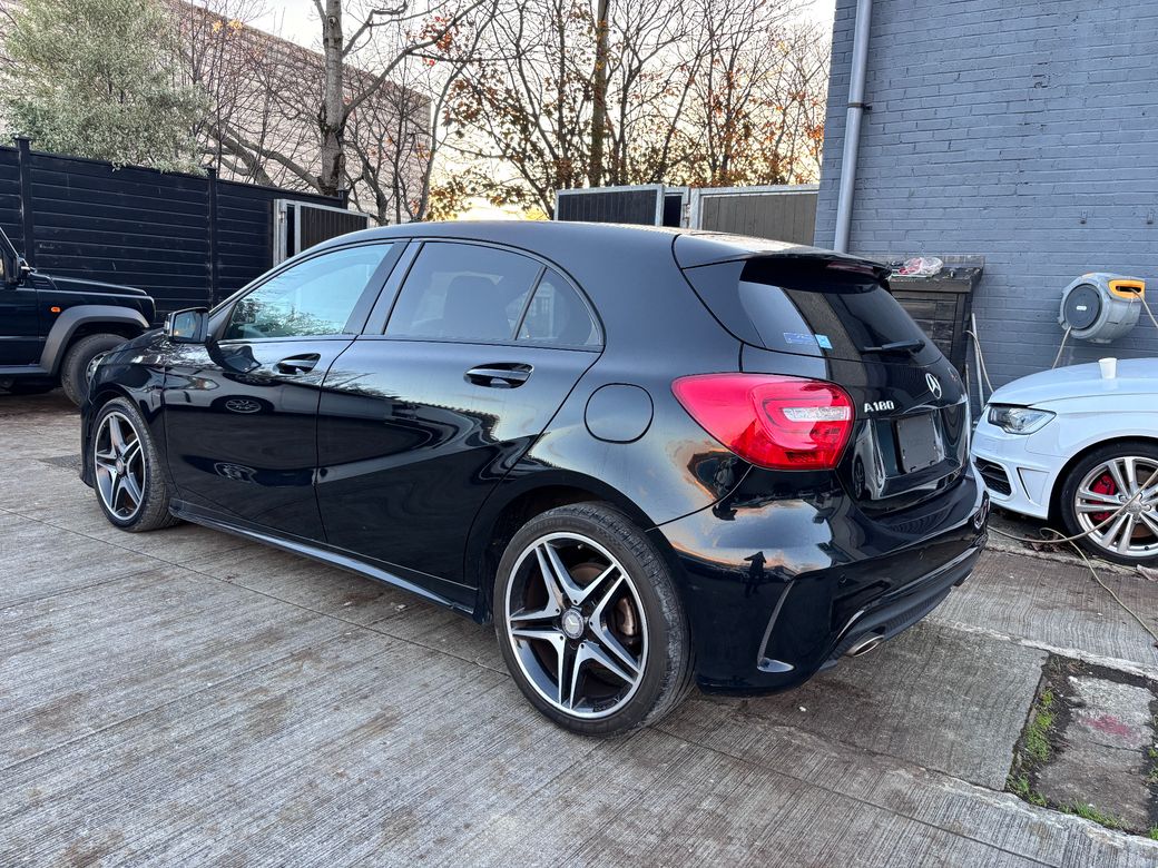 2014 Mercedes-Benz A 180