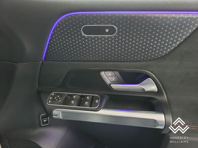 2025 Mercedes-Benz EQB