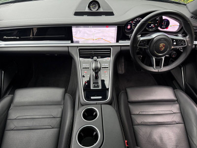 2020 Porsche Panamera