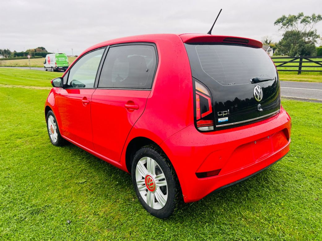 2017 Volkswagen up!
