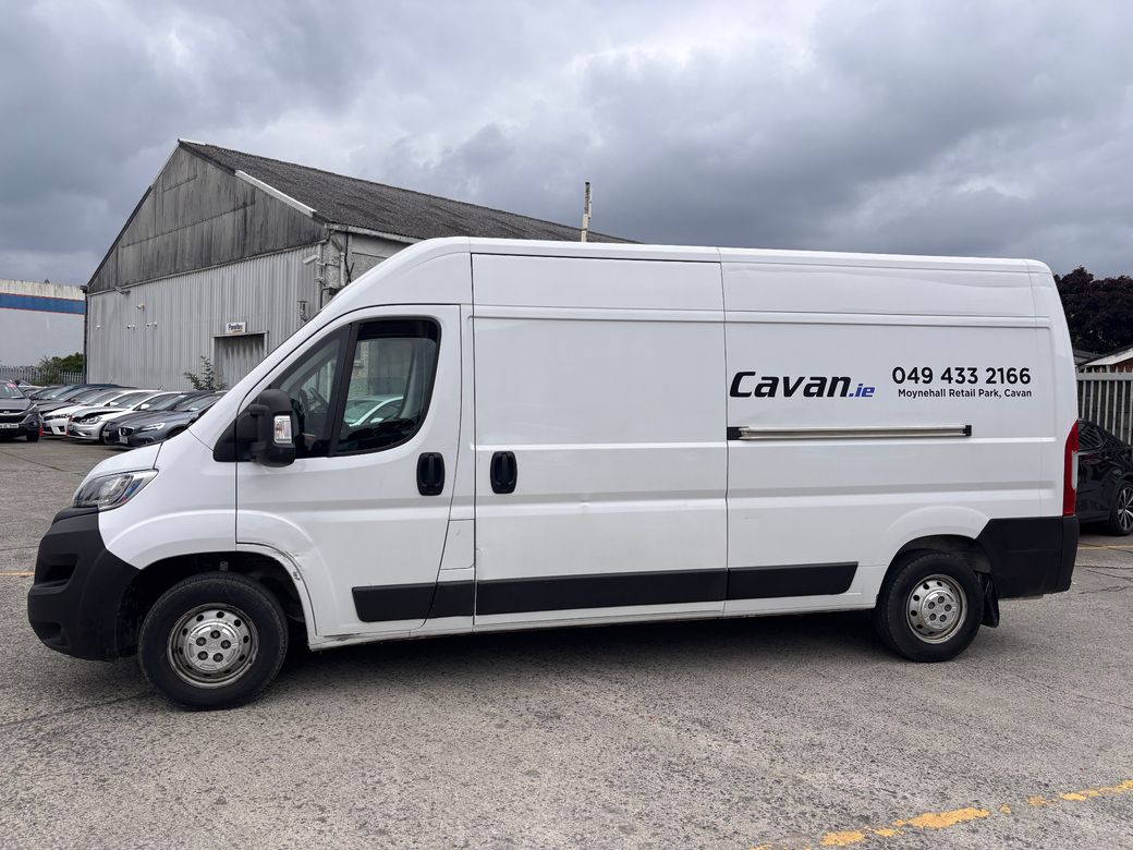 2022 Opel Movano