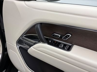 2025 Land Rover Range Rover