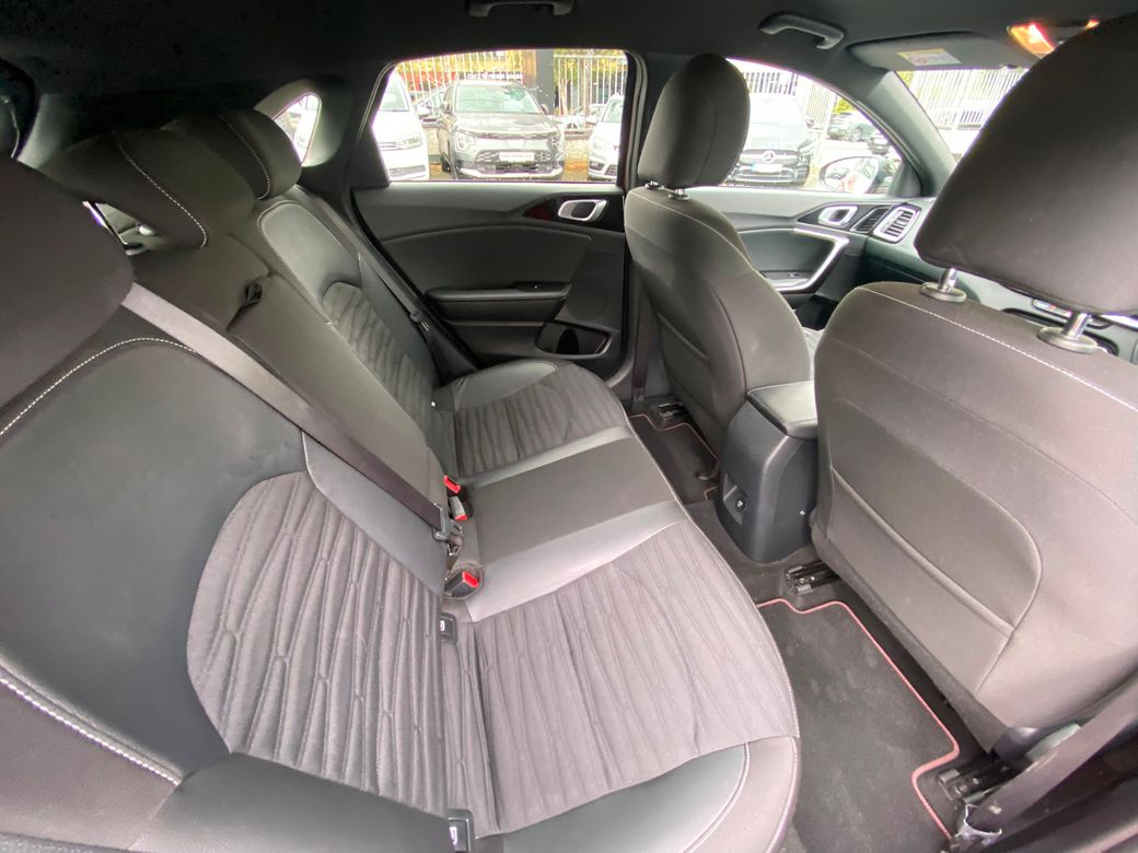 2023 Kia Ceed