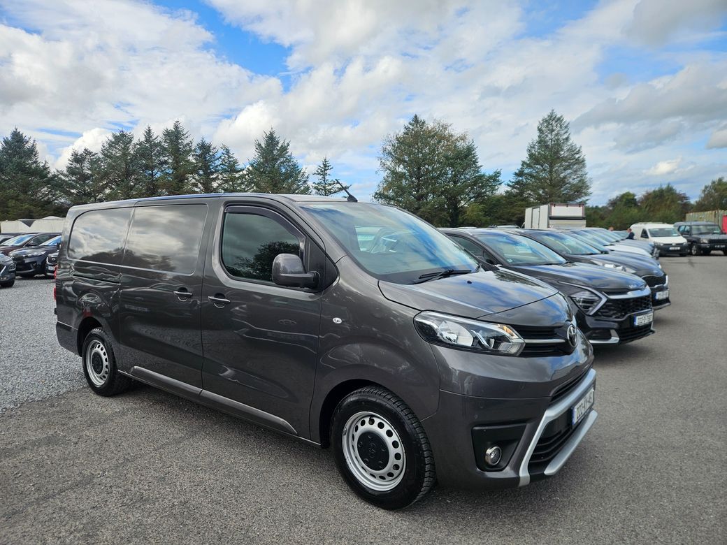 2022 Toyota Proace
