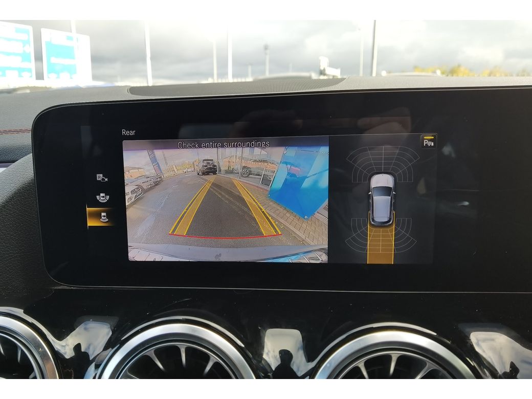 2021 Mercedes-Benz EQA