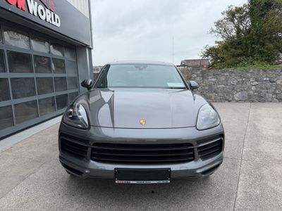 2023 Porsche Cayenne