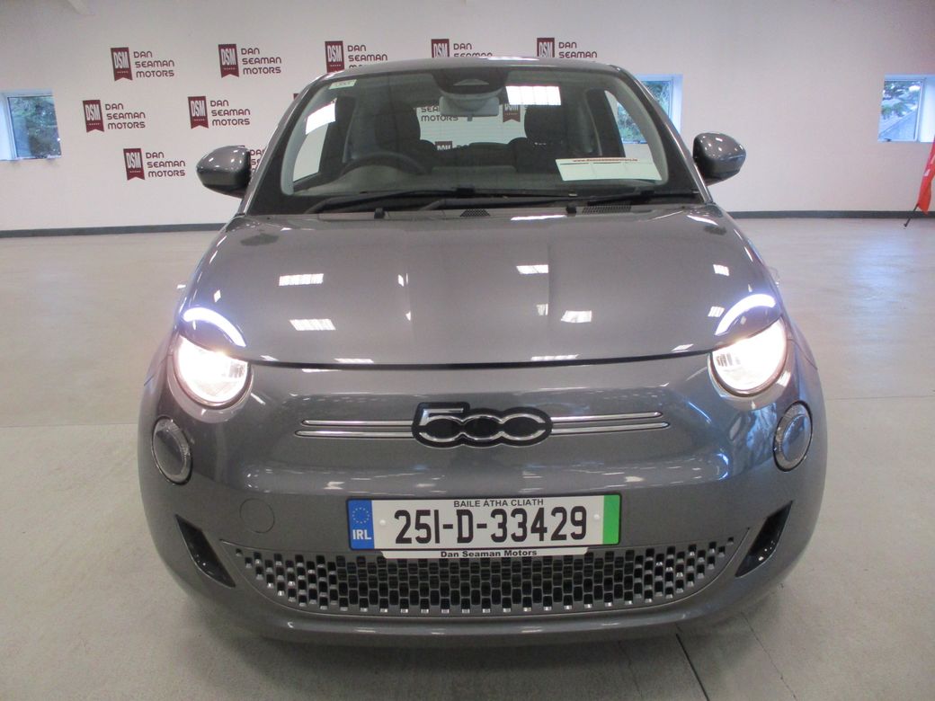 2025 Fiat 500e
