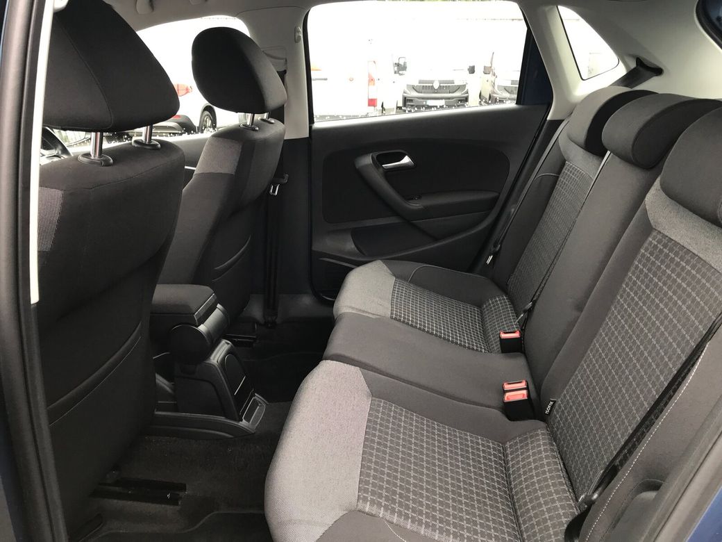 2016 Volkswagen Polo