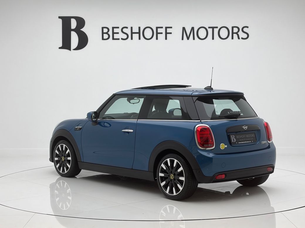 2024 Mini Hatch