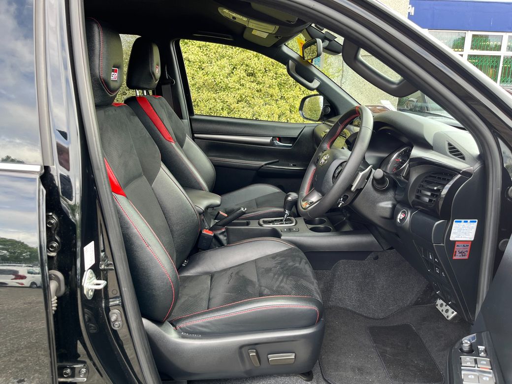 2024 Toyota Hilux