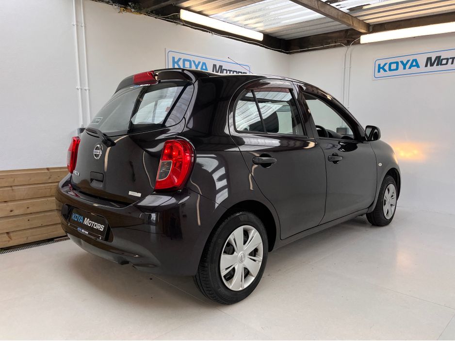 2016 Nissan March