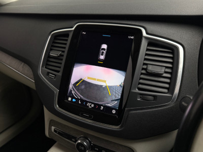 2022 Volvo XC90