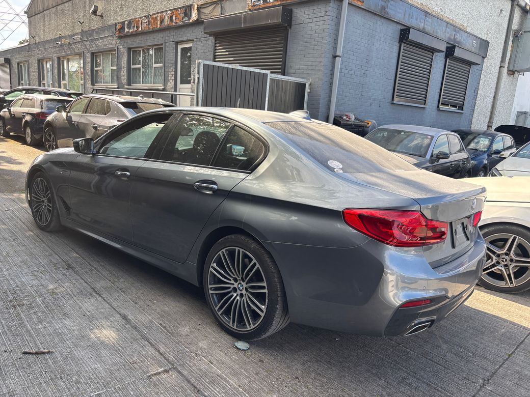 2017 BMW 523