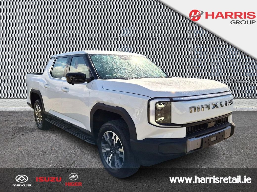 2026 White Maxus eTERRON 9