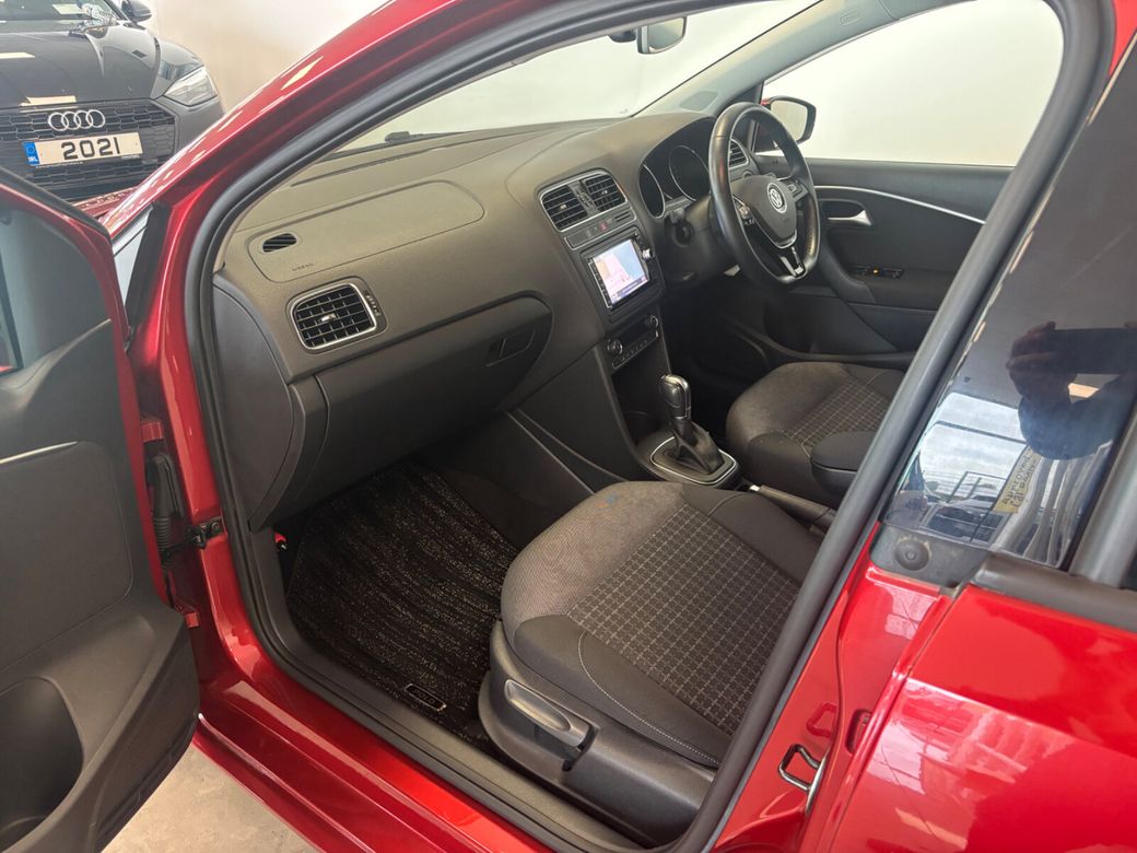 2017 Volkswagen Polo