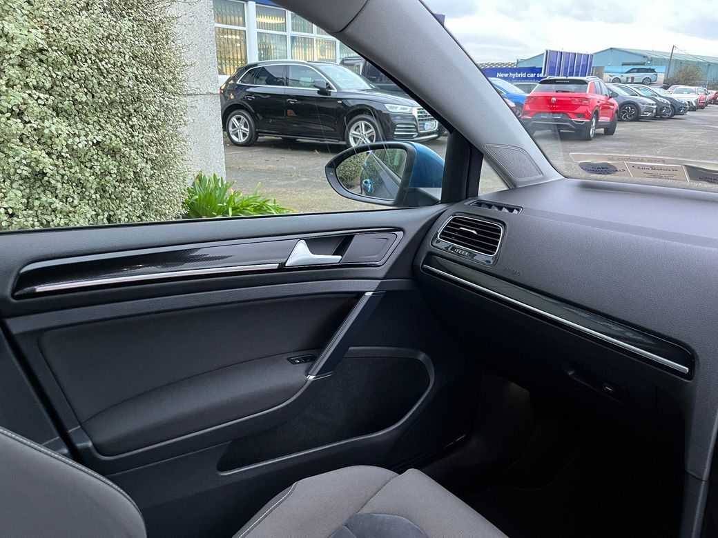 2013 Volkswagen Golf