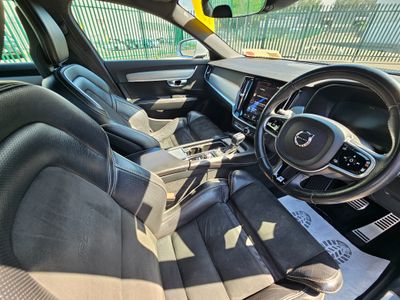 2017 Volvo S90