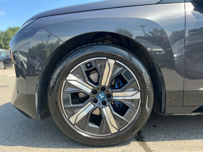 2023 BMW iX