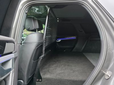 2022 Volkswagen Touareg