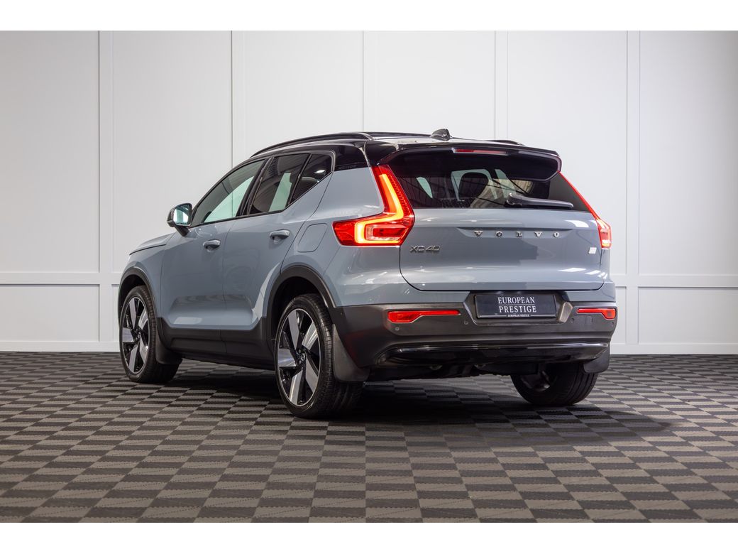 2023 Volvo XC40