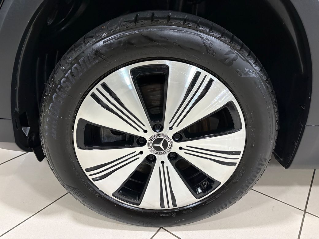 2022 Mercedes-Benz EQB