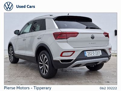2025 Volkswagen T-Roc