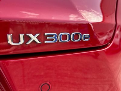 2023 Lexus UX 250H