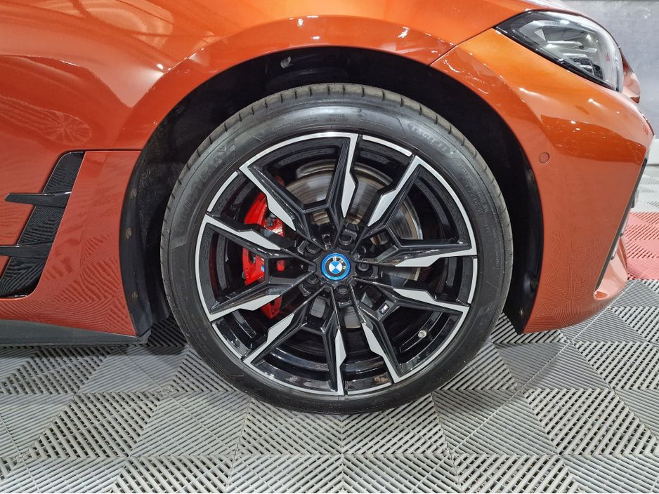 2023 BMW i4