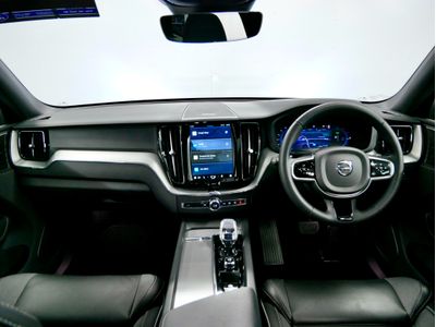 2025 Volvo XC60