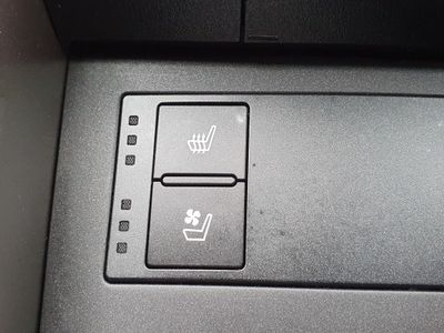 2018 Lexus IS 300h