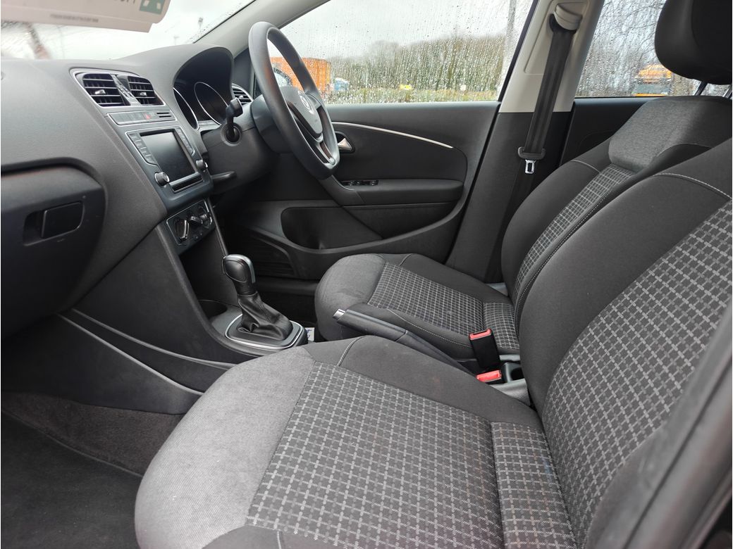 2016 Volkswagen Polo