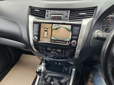 2021 Nissan Navara