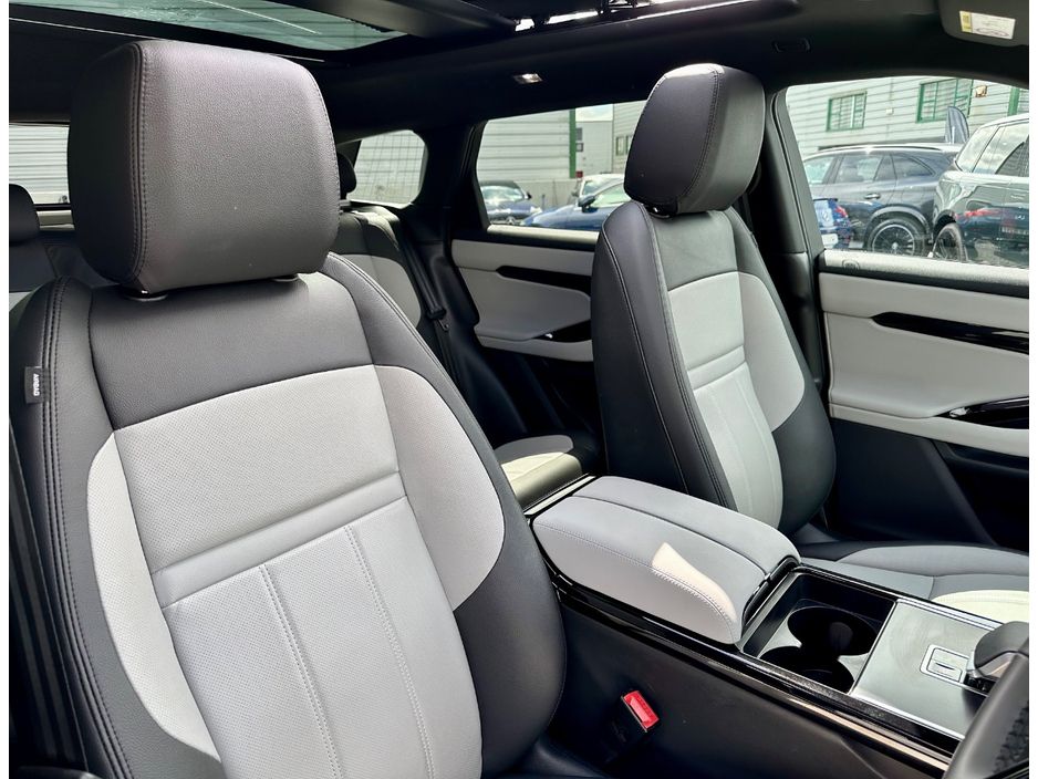 2026 Land Rover Range Rover Evoque
