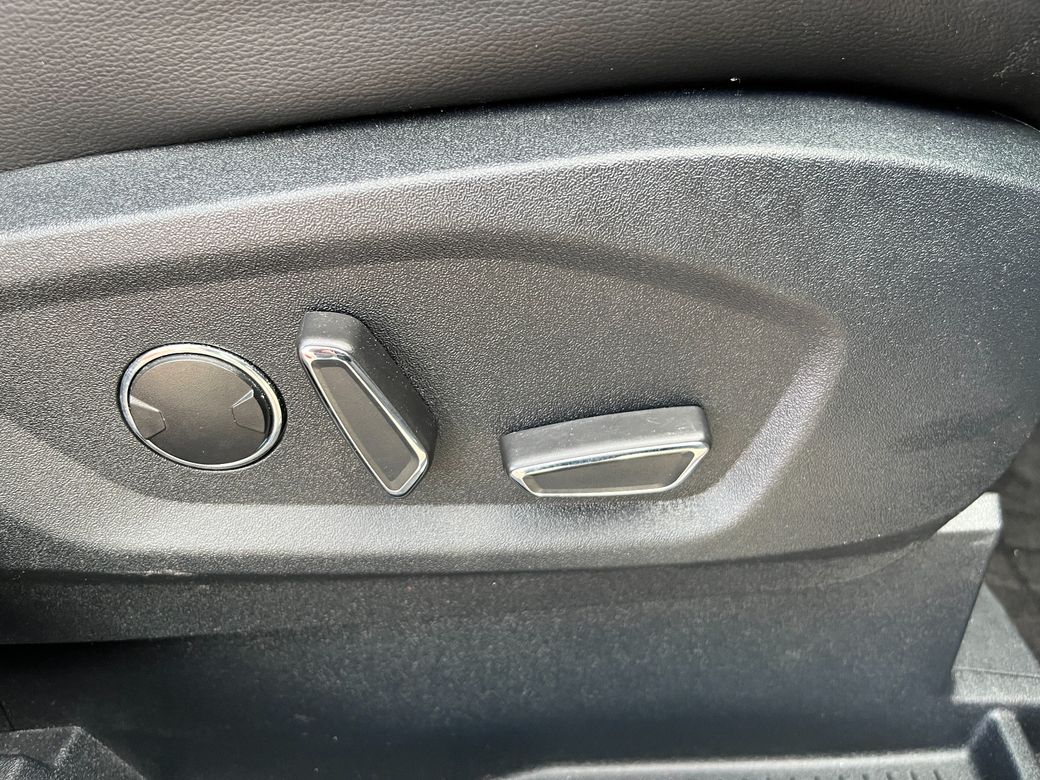 2023 Ford S-Max