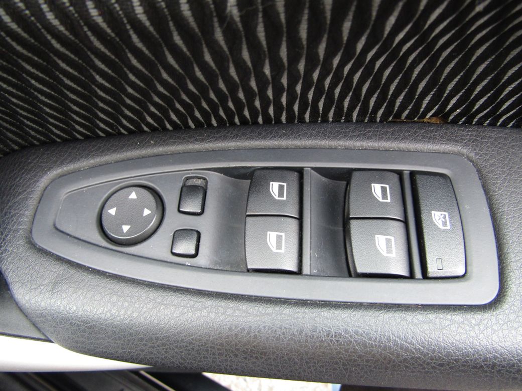 2012 BMW 1 Series