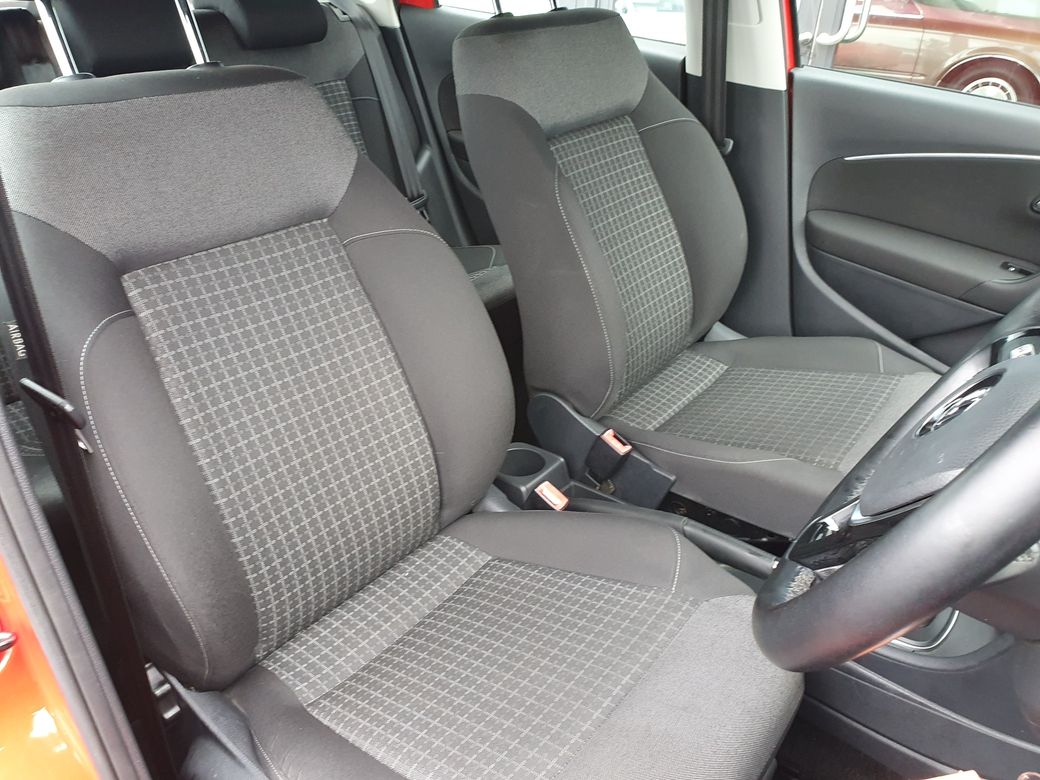 2016 Volkswagen Polo