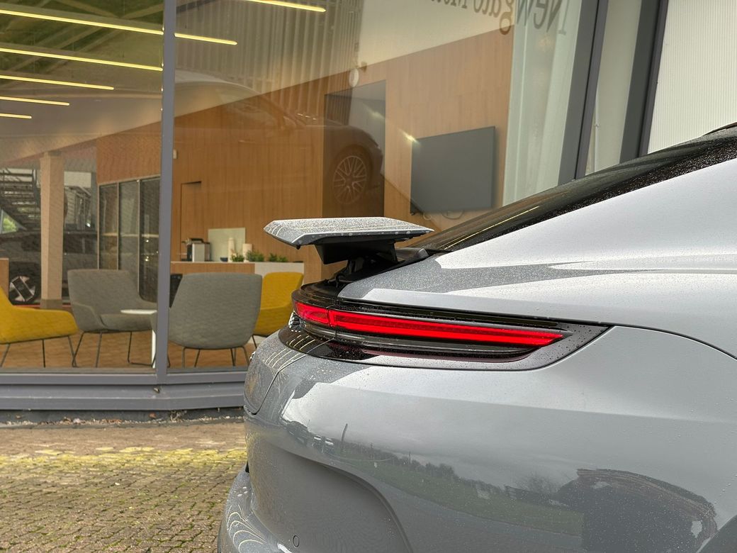 2025 Porsche Panamera