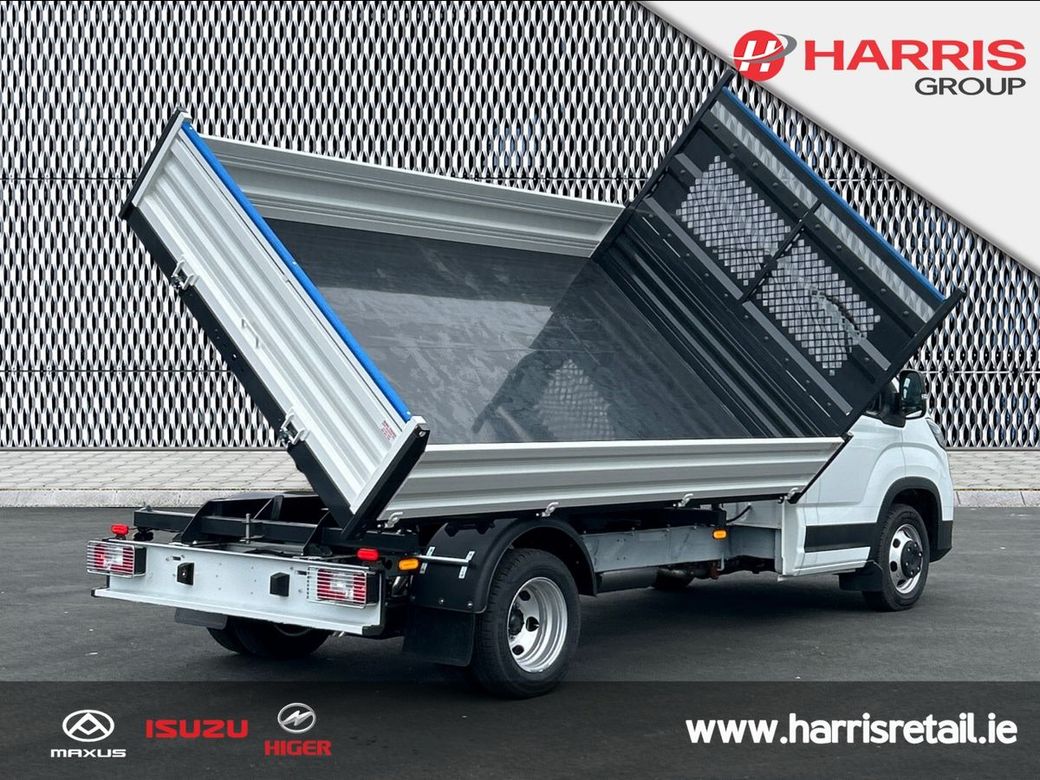 2025 Maxus Deliver 9