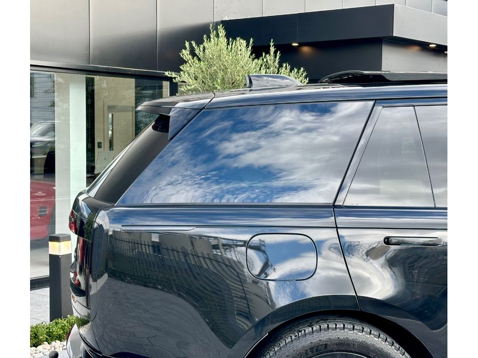 2025 Land Rover Range Rover