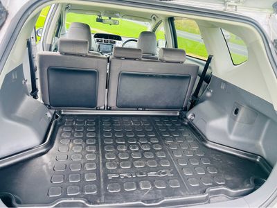 2014 Toyota Prius Alpha